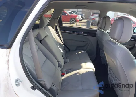 2011 Kia Sorento Lx from USA, damaged, VIN 5XYKT3A10BG012042